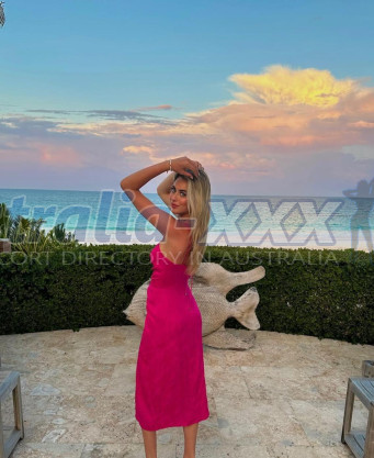 Photo escort girl Santarella: the best escort service