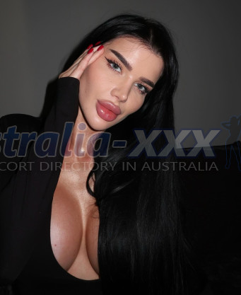 Photo escort girl Arisha: the best escort service