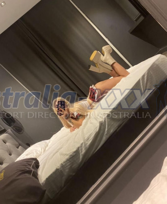 Photo escort girl Simaydnc: the best escort service