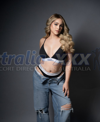 Photo escort girl Chloe: the best escort service