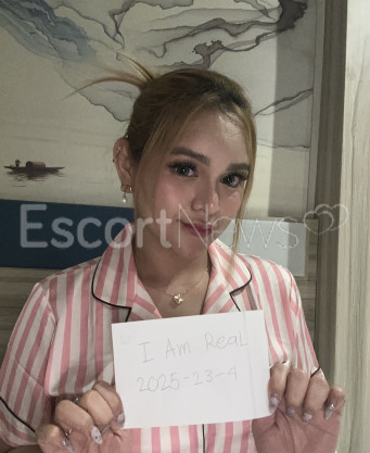 Photo escort girl Chloe: the best escort service