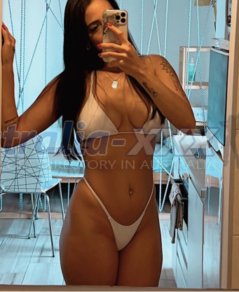 Photo escort girl Julia: the best escort service