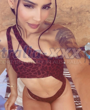 Photo escort girl Daniela : the best escort service