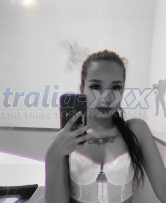 Photo escort girl Daphne: the best escort service