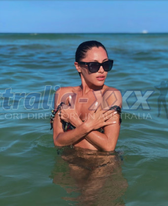 Photo escort girl Defne: the best escort service