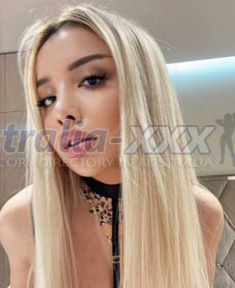 Photo escort girl Leyla: the best escort service