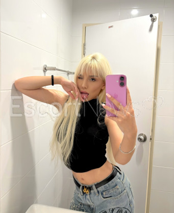 Photo escort girl Leyla: the best escort service