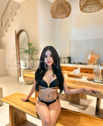 Photo escort girl Kiara: the best escort service