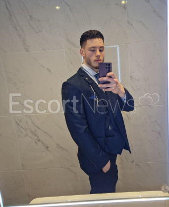 Photo escort girl SebastianXXL : the best escort service