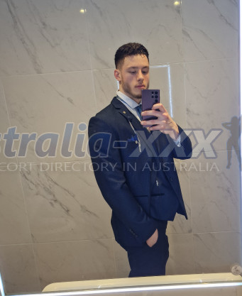 Photo escort girl SebastianXXL : the best escort service