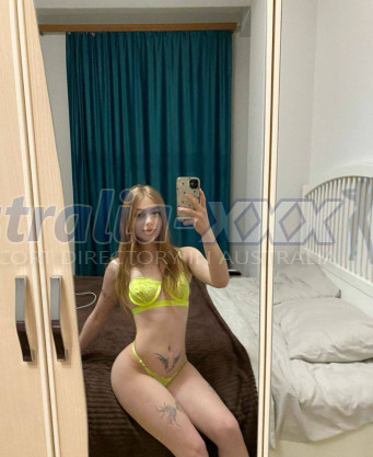 Photo escort girl Vika: the best escort service