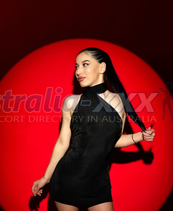 Photo escort girl Amira: the best escort service