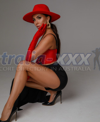 Photo escort girl Odelia : the best escort service