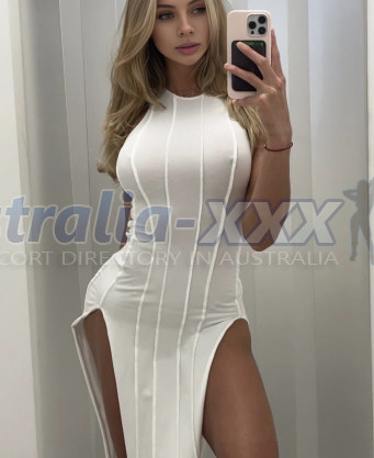 Photo escort girl Arina: the best escort service