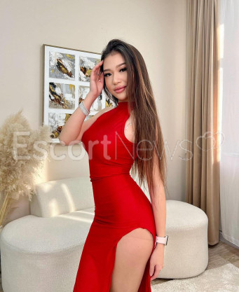 Photo escort girl Sabina: the best escort service