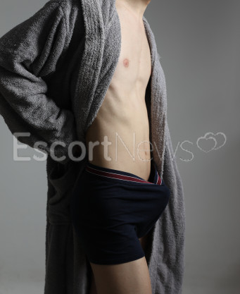 Photo escort girl Anri: the best escort service