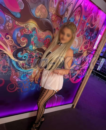 Photo escort girl Lillian : the best escort service