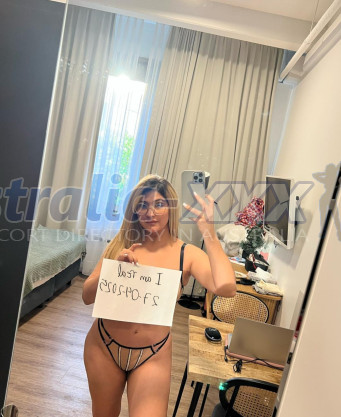 Photo escort girl Sahar mina: the best escort service