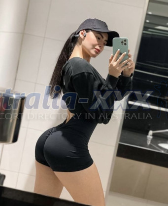 Photo escort girl Aleyna: the best escort service