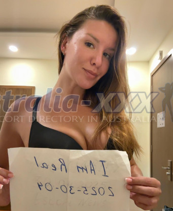 Photo escort girl Liza: the best escort service