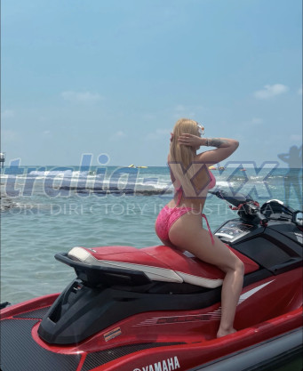 Photo escort girl Alev: the best escort service