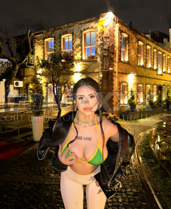 Photo escort girl Alev: the best escort service