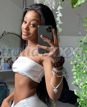 Photo escort girl Jenifer : the best escort service