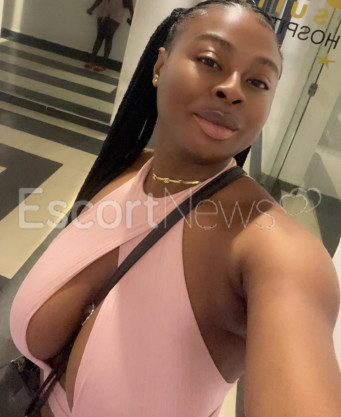 Photo escort girl Mira: the best escort service