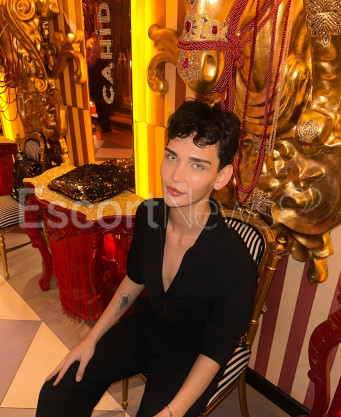 Photo escort girl Denis: the best escort service