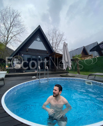 Photo escort girl Sessiztutku: the best escort service