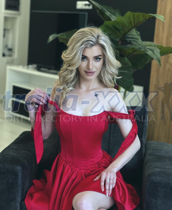 Photo escort girl VIP ZLATKA: the best escort service