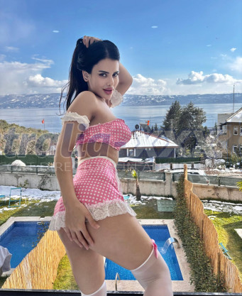 Photo escort girl Defnesu: the best escort service