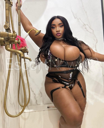 Photo escort girl Scarlet: the best escort service