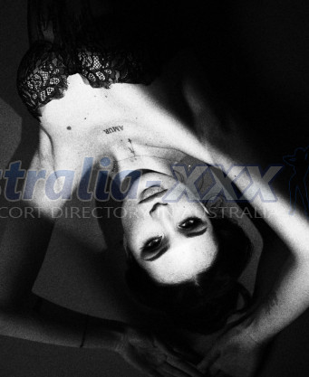 Photo escort girl Sasha : the best escort service