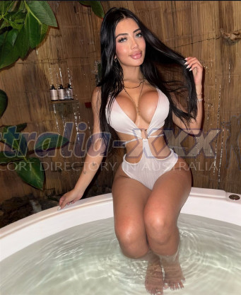 Photo escort girl Joyce: the best escort service