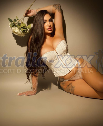 Photo escort girl Larissa Lima: the best escort service