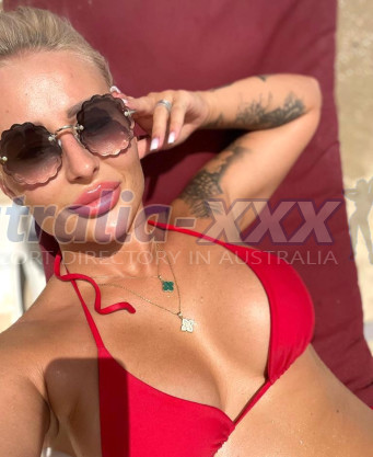 Photo escort girl VIOLETTA: the best escort service