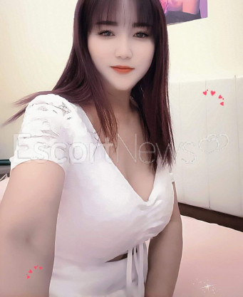 Photo escort girl Yenna: the best escort service