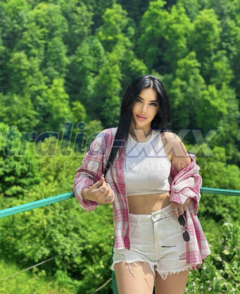 Photo escort girl Leyla: the best escort service