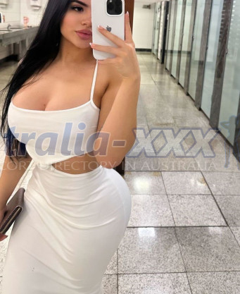 Photo escort girl Fiorella: the best escort service