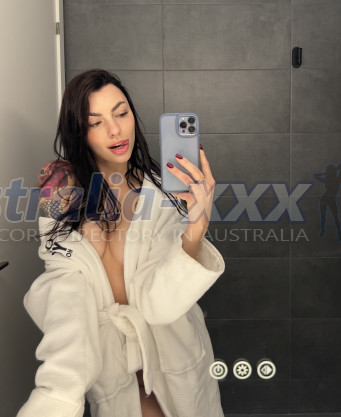 Photo escort girl Kira: the best escort service