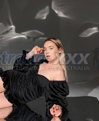 Photo escort girl Lika: the best escort service