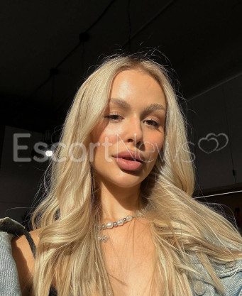 Photo escort girl Alexa: the best escort service