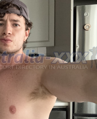 Photo escort girl Basstiann : the best escort service