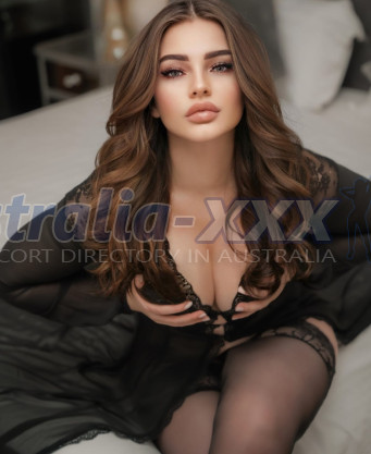 Photo escort girl Emily HOT : the best escort service