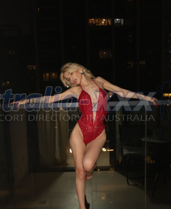 Photo escort girl Alisa: the best escort service