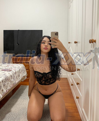 Photo escort girl Cyntia: the best escort service