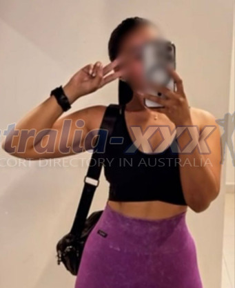 Photo escort girl Estefany Lopez: the best escort service