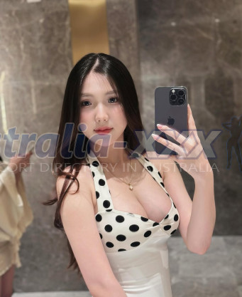 Photo escort girl Sella: the best escort service