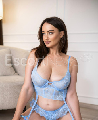 Photo escort girl KSENIA GDE: the best escort service